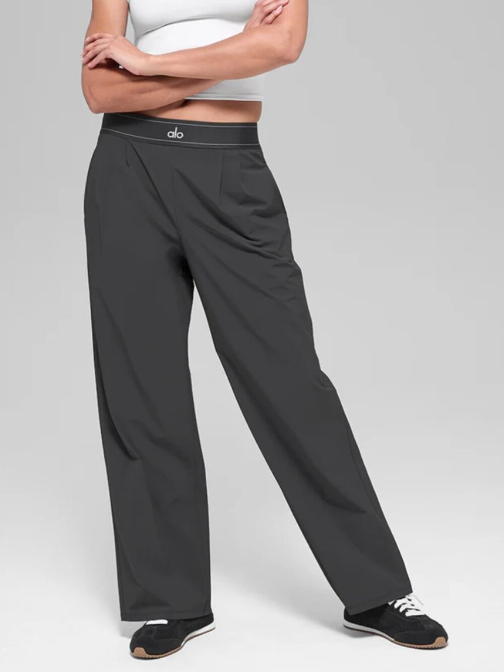 Alo Yoga 👑Brand New  Dark Grey Women's High-Waisted Wide-Leg Pants (Regular) 👑 - Picture 2 of 5